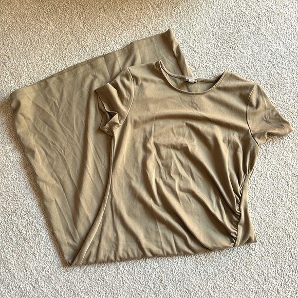 A New Day Women's Midi Ruched Knit Bodycon Dress - Picture 5 of 9